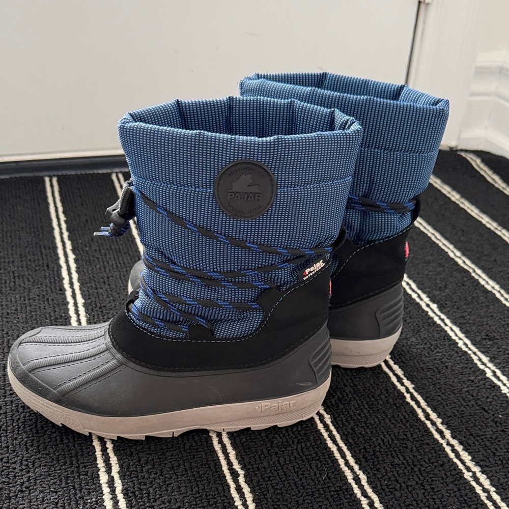 Pajar Kids' Black and Blue Snow Boots Boy's Boots